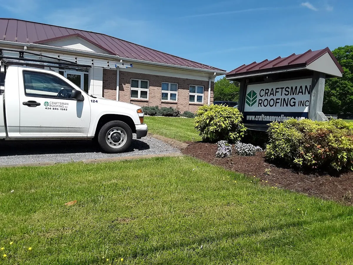 Quality Gutter & Downspout Repair by experienced craftsmen in Fairfield Lakes